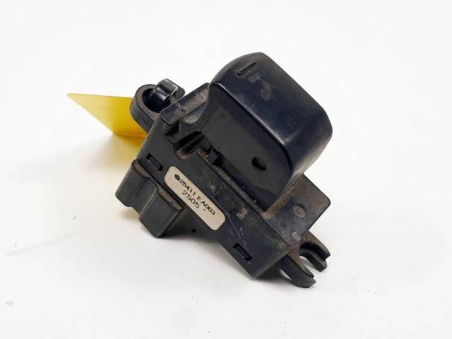 25411EA003 NISSAN Botón de encendido del motor del elevalunas trasero  comprar en Jaén
