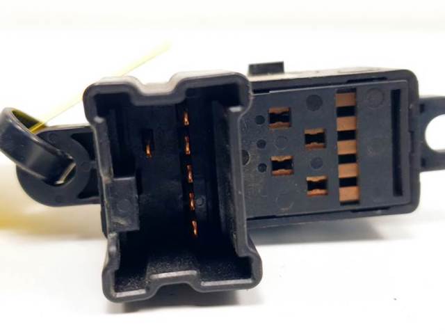 25411EA003 Botón de encendido del motor del elevalunas trasero  disponible Burgos
