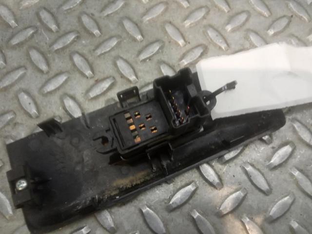 NISSAN 25411EA00A Botón de encendido del motor del elevalunas trasero  comprar en Albacete