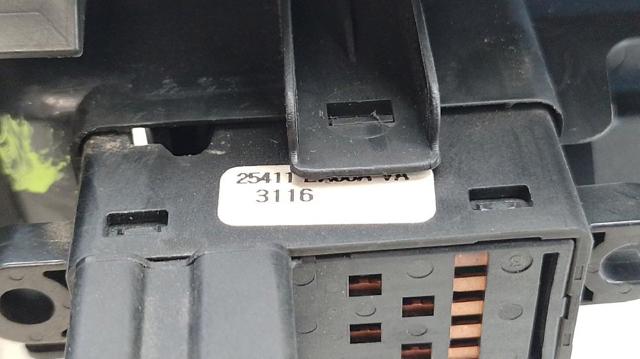NISSAN 25411EA00A Botón de encendido del motor del elevalunas trasero comprar Tarragona