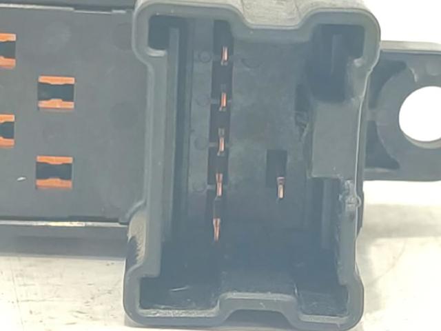 25411EA00A Botón de encendido del motor del elevalunas trasero comprar Girona