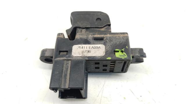 NISSAN 25411EA00A Botón de encendido del motor del elevalunas trasero comprar Tarragona