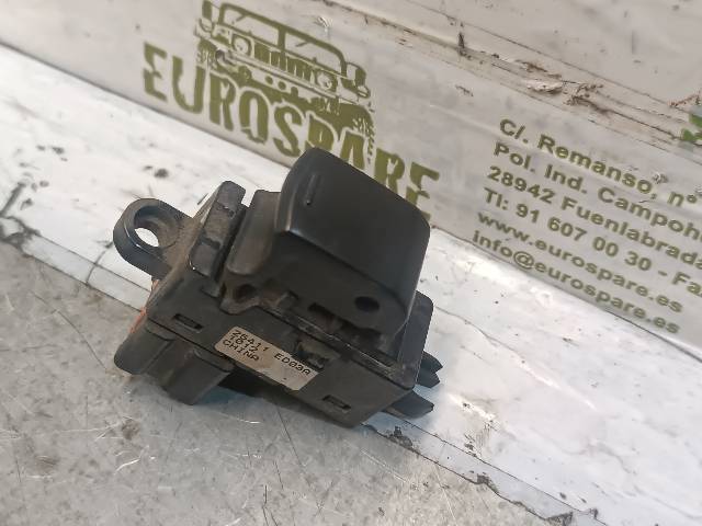 25411ED03A NISSAN Botón de elevalunas delantero derecho  en stock Gandía