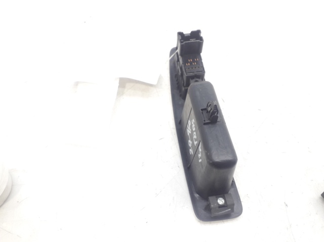 25411JD000 NISSAN Botón de encendido del motor del elevalunas trasero  en stock Gandía