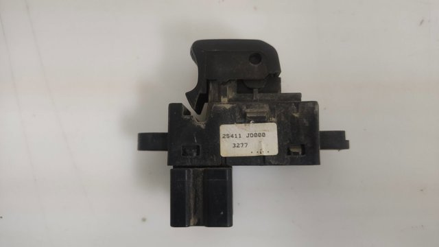25411JD000 Botón de encendido del motor del elevalunas trasero comprar Girona