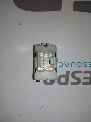 RENAULT 254214937R Botón de encendido del motor del elevalunas de la consola central  en stock Valencia