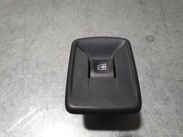 RENAULT 254217475R Botón de encendido del motor del elevalunas delantero derecho  disponible España