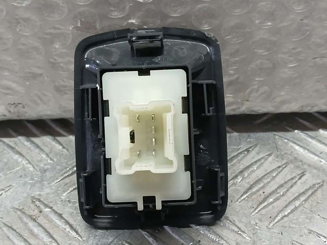 RENAULT 254217475R Botón de encendido del motor del elevalunas delantero derecho  disponible Valladolid