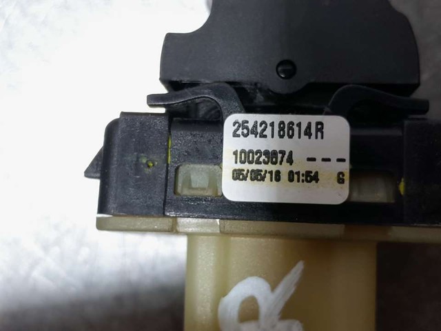 254218614R Botón de elevalunas delantero derecho comprar Girona