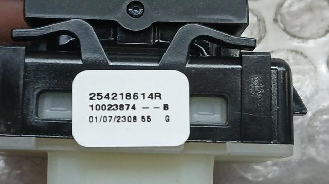 RENAULT 254218614R Botón de elevalunas delantero derecho comprar Tarragona