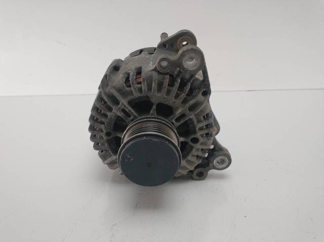 2542695F VAG Alternador  comprar en Jaén