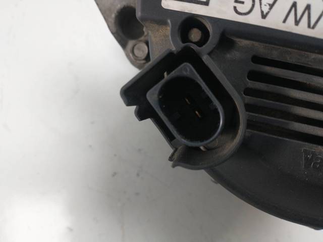 VAG 2542695F Alternador  disponible Valladolid