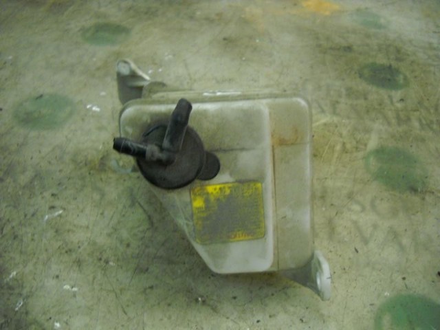 Botella de refrigeración Hyundai Accent 2 LC