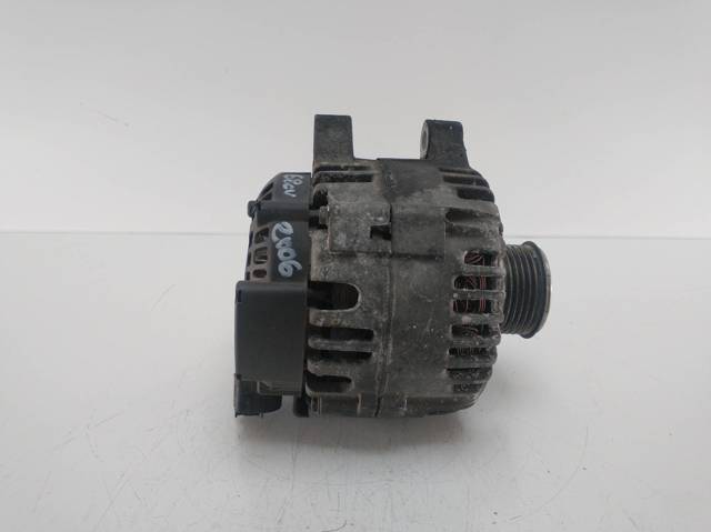 2543526A PEUGEOT Alternador  en stock Córdoba