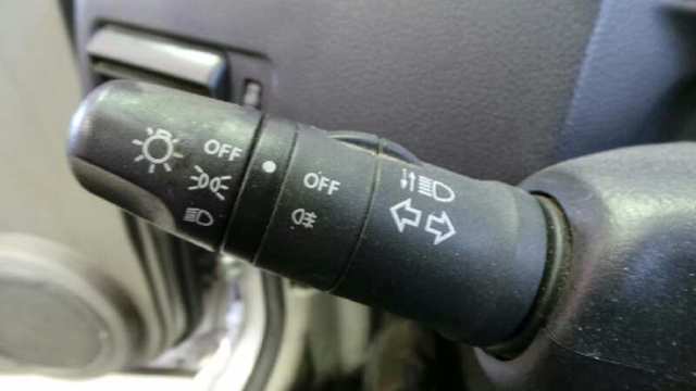 255408H701 NISSAN Conmutador izquierdo de la columna de dirección  comprar en Oviedo