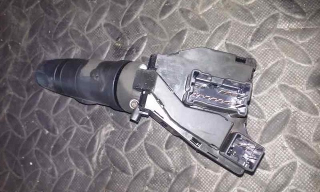 25540AV620 Conmutador izquierdo de la columna de dirección  disponible Málaga