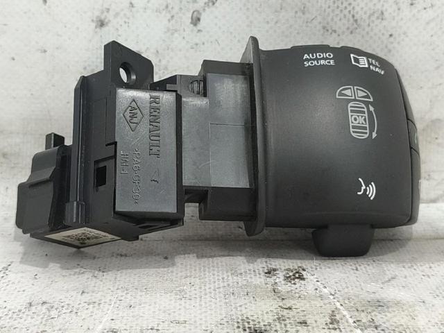 255520014R RENAULT Interruptor de la columna de dirección para control de audio comprar Alcalá