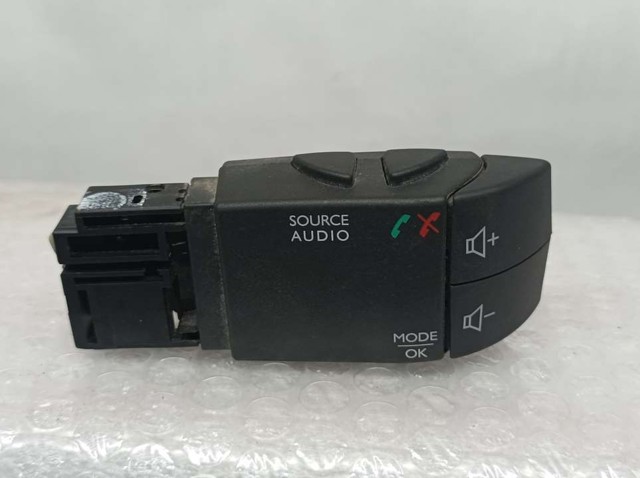 RENAULT 255522448R Joystick multifunción  en stock Valencia