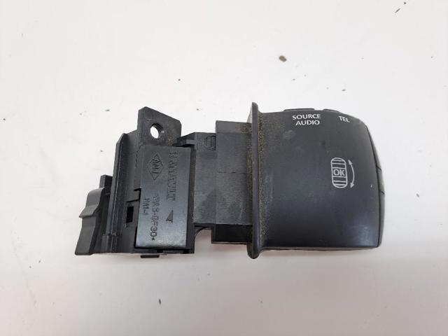 RENAULT 255529492R Conmutador columna dirección  en stock Salamanca