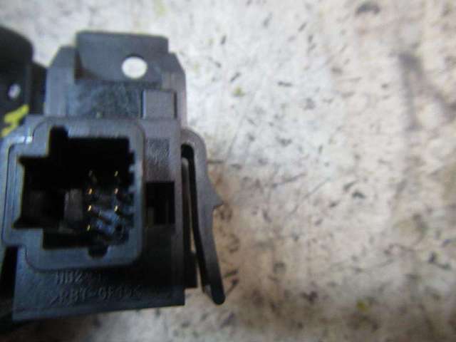 RENAULT 255529492R Conmutador columna dirección  en stock Terrassa