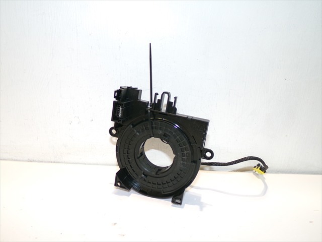 255540638R RENAULT Anillo AIRBAG  en stock Gandía