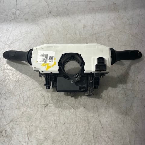 255604CB5A NISSAN Conmutador de la columna de dirección completo  comprar en Jaén