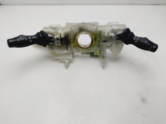 255670001R Renault (RVI)