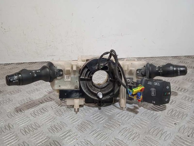 255670001R Renault (RVI)