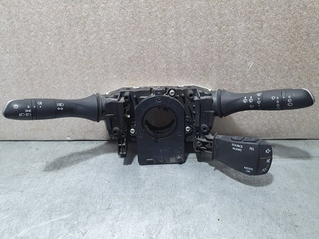 255673584R Renault (RVI)