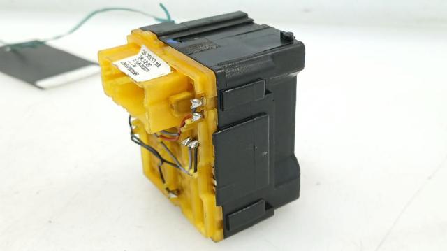 Conmutador en la columna de dirección completo Renault CAPTUR 2