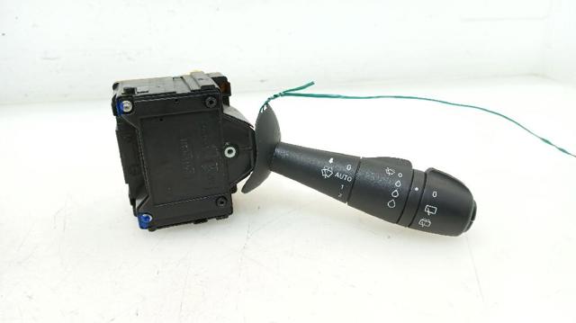 Conmutador en la columna de dirección completo Renault CAPTUR 2