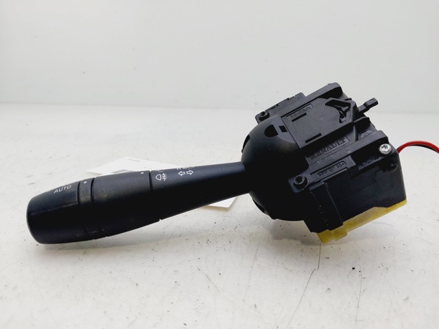 Conmutador en la columna de dirección completo Renault CAPTUR 2