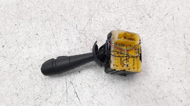 Conmutador en la columna de dirección completo Renault CAPTUR 2
