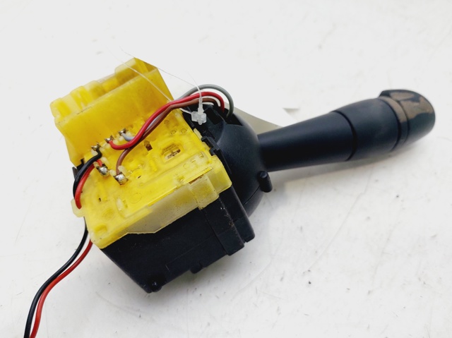 Conmutador en la columna de dirección completo Renault CAPTUR 2