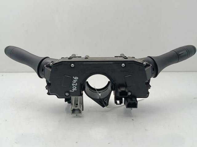 Conmutador en la columna de dirección completo Dacia Duster HM