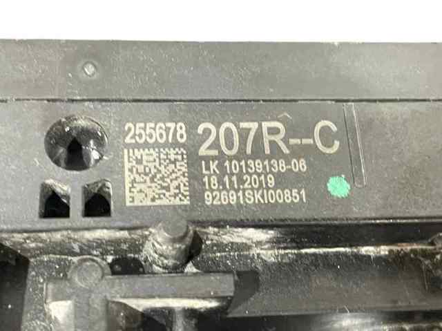 Conmutador en la columna de dirección completo Dacia Duster HM