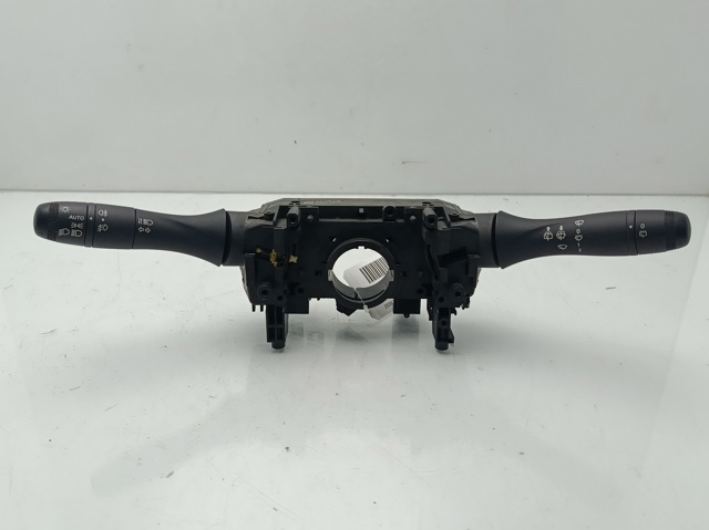 Conmutador en la columna de dirección completo Dacia Duster HM