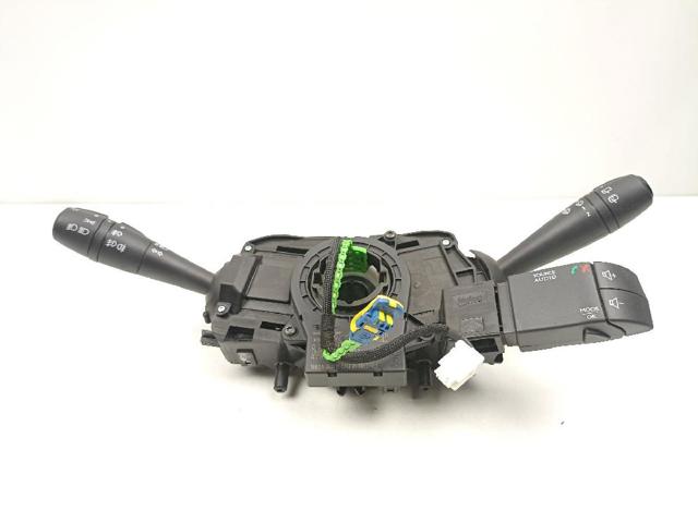 RENAULT 255679575R  en stock Salamanca