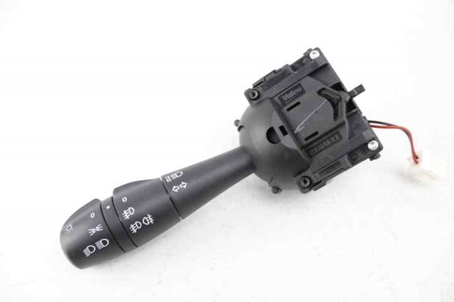255679575R RENAULT  en stock Huelva