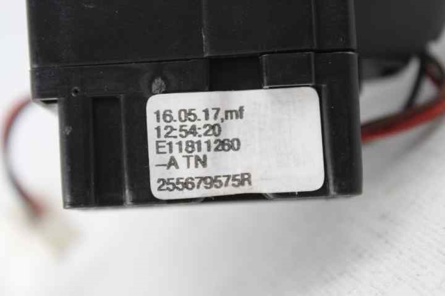 255679575R RENAULT  disponible Alicante