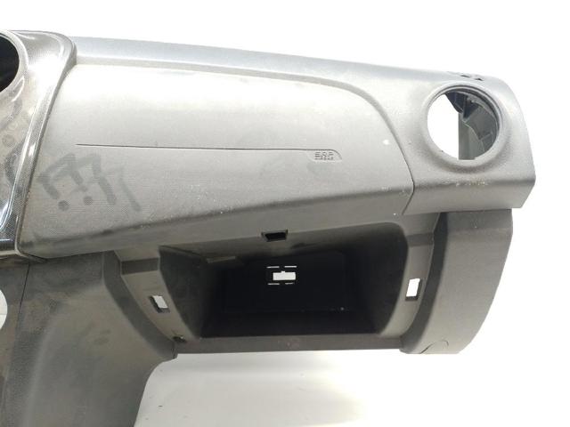 RENAULT 255679575R  en stock Valencia