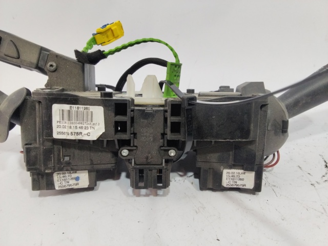 255679575R RENAULT  comprar en Lleida