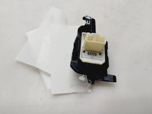 255704EA1B NISSAN  comprar en Lleida