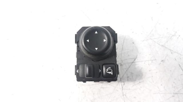 255704EA1B Nissan/Infiniti