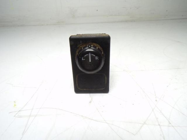 25570BM400 Módulo de espejos retrovisores, salpicadero  en stock Sabadell