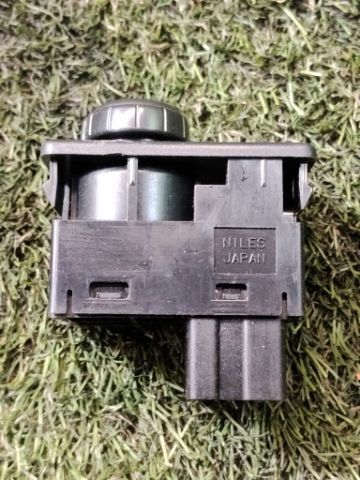 25570BM400 NISSAN Módulo de espejos retrovisores, salpicadero  comprar en Jaén