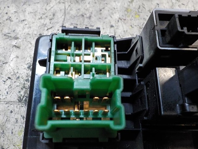 25570JD01B NISSAN Módulo de espejos retrovisores, salpicadero  disponible Ourense