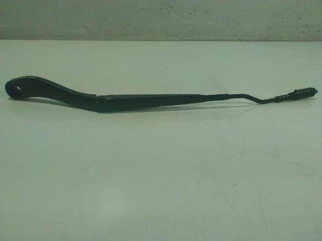 Brazo del limpiaparabrisas, delantero Ford Kuga III (DFK)