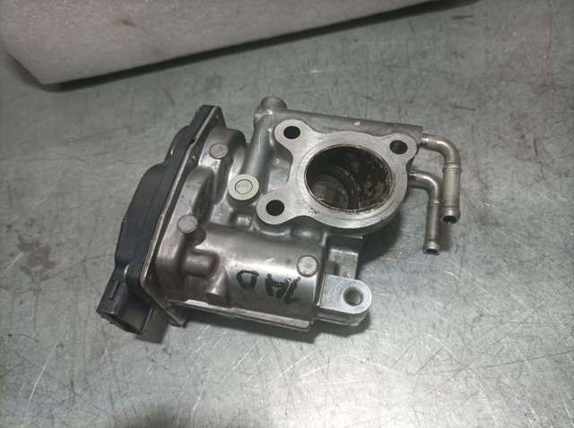 Válvula, AGR Toyota Corolla E15