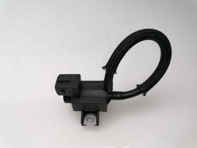 Valvula De Solenoide Control De Compuerta EGR 258600R010 Toyota